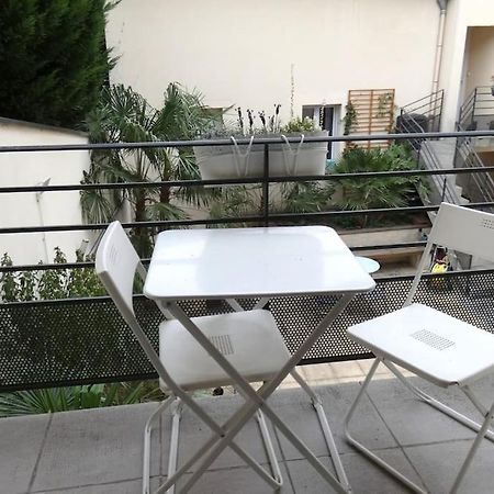 Appartement F3, 2 Chambres Ivry-sur-Seine Exterior photo